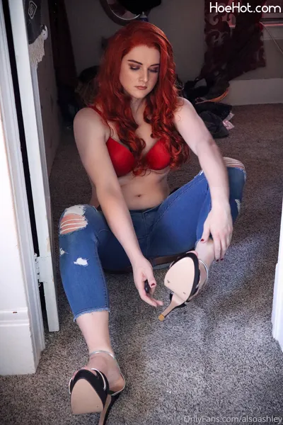 Ashley Barron - Mary Jane nude cosplay leaked 234476