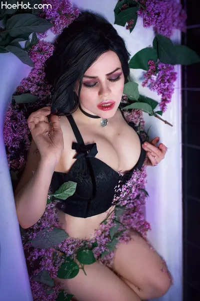 Alice Cosplay - Yennefer nude cosplay leaked 355489