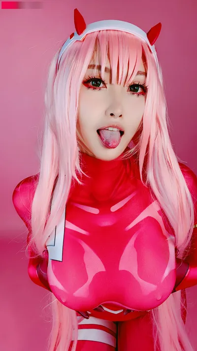 Misswarmj - Zero Two Bodysuit nude cosplay leaked 12515