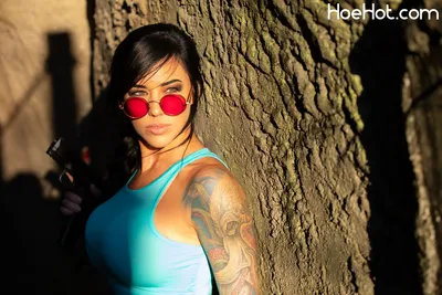 Alex Zedra - Lara Croft nude cosplay leaked 50505