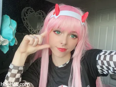 Kitsukanna - E-girl Zero Two nude cosplay leaked 325146