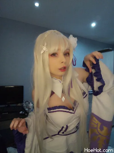 Akariia - Emilia nude cosplay leaked 320353