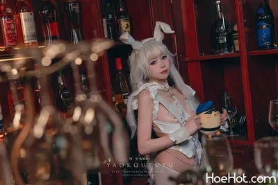 咬一口兔娘ovo 『恶毒酒吧』 nude cosplay leaked 138103