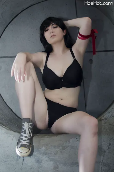 Usatame - Tifa nude cosplay leaked 217333