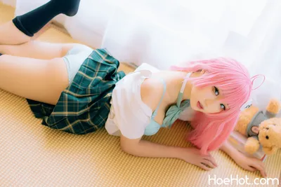 瓦斯塔亚小龙虾 - 校服 nude cosplay leaked 367397