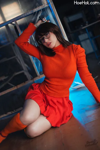 Danielle Vedovelli - Velma Dinkley nude cosplay leaked 78021