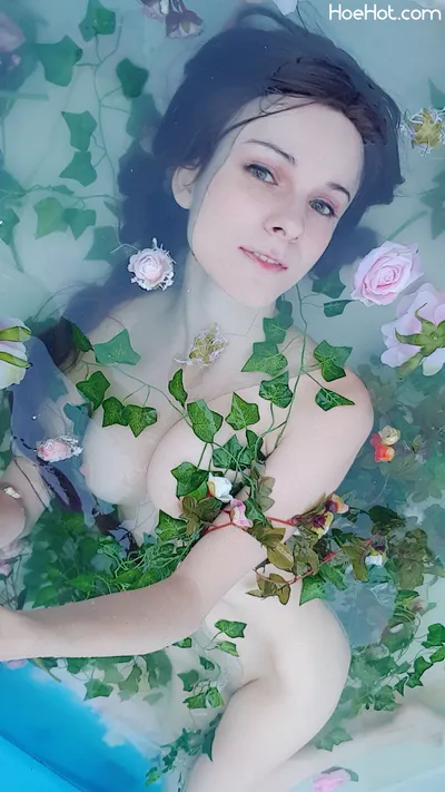 Shaeunderscore - Aerith Water nude cosplay leaked 397408