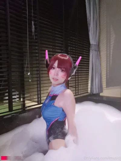 lMusicl - D.Va swimsuit nude cosplay leaked 7303