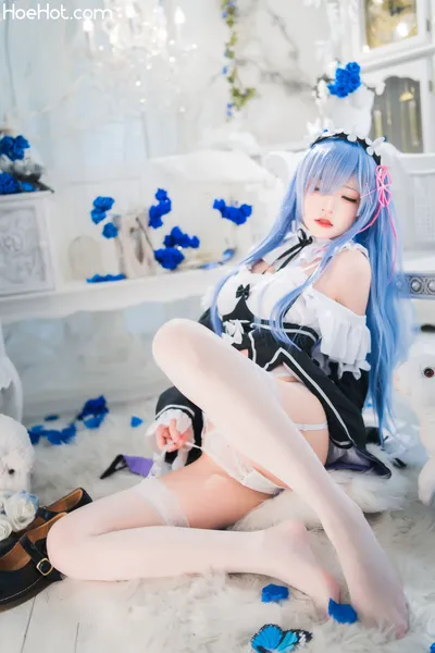 桜桃喵 - 长发蕾姆 nude cosplay leaked 417279