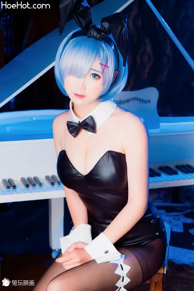 面饼仙儿 - 雷姆兔女郎 nude cosplay leaked 72215