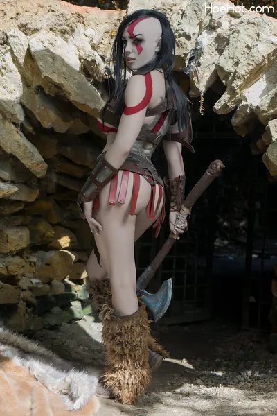 Octokuro - Female Kratos nude cosplay leaked 27047