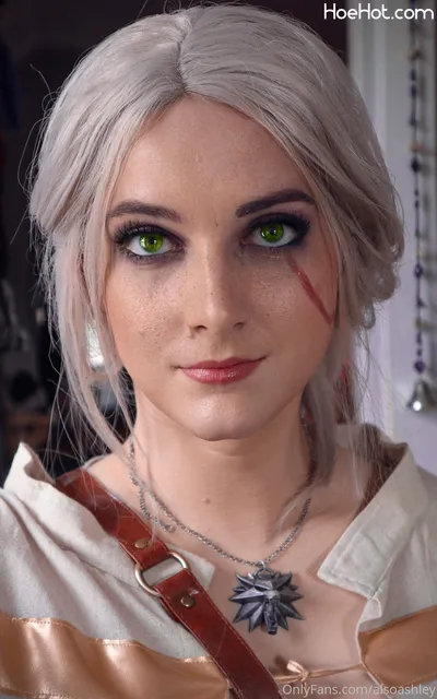 Ashley Barron - Ciri nude cosplay leaked 234519