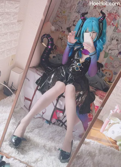 [習呆呆] Little Devil Miku nude cosplay leaked 531089