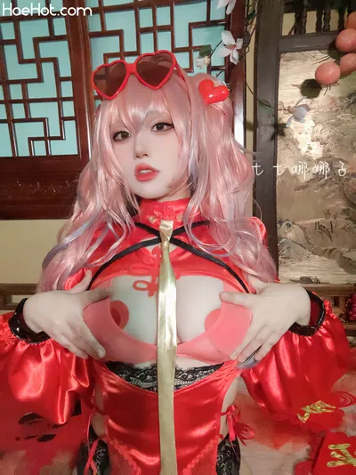 七七娜娜子 - 布莱默顿新春旗袍 nude cosplay leaked 330395