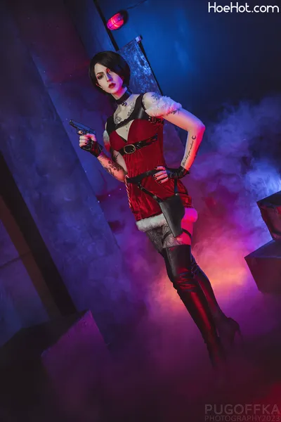 [cosidols: MartinaTheWitch] Christmas Ada Wong's profile image