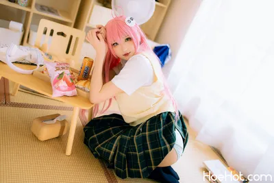 瓦斯塔亚小龙虾 - 校服 nude cosplay leaked 367386