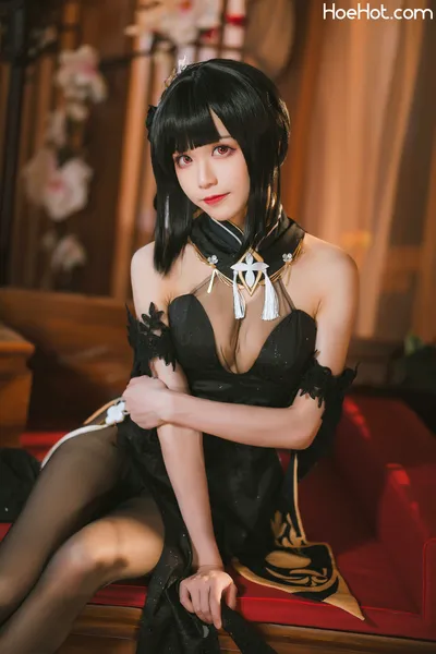 Tomoyo酱-碧蓝航线-镇海旗袍azur lanechen haif:big breastsf:high heelsf:makeupf:pantyhosenon-nude nude cosplay leaked 58432