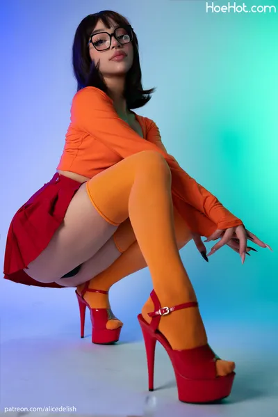 Alice Delish - Velma Dinkley nude cosplay leaked 400165