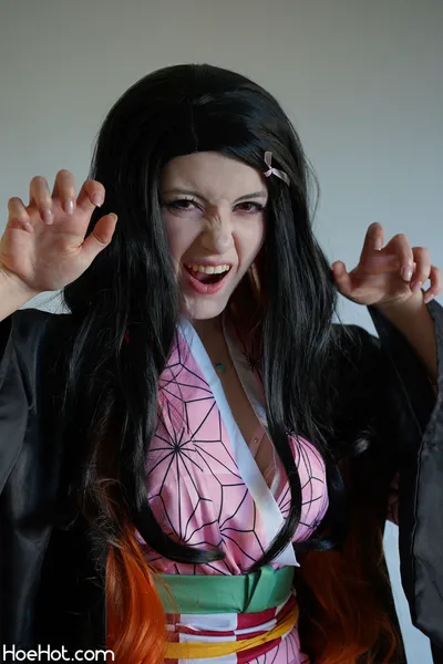 Olyashaa - Nezuko nude cosplay leaked 301751