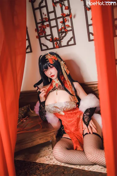 [coser衣衣] 碧蓝航线 大凤旗袍 Azur Lane Taihō Qi Pao nude cosplay leaked 329937