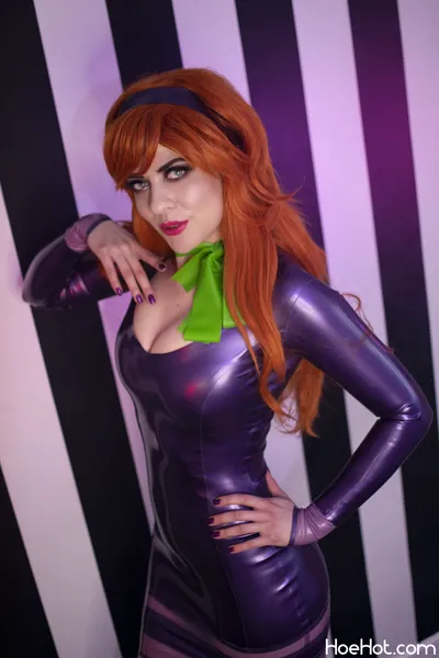 Purple Muffinz - Daphne Blake (Scooby-Doo) nude cosplay leaked 90534