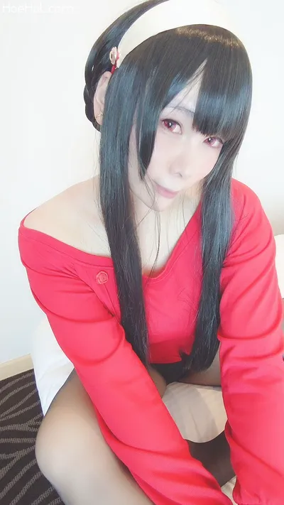 Okada Yui - Yor nude cosplay leaked 185515