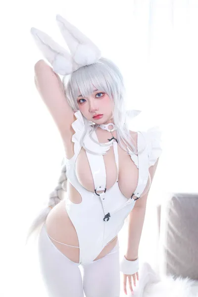 wendydydydy_酱油 恶毒 - 懒懒的白兔 nude cosplay leaked 356986