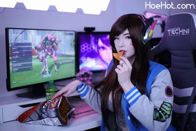 Lynie - D.Va nude cosplay leaked 61637