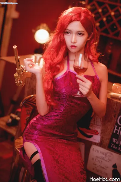 [鳗鱼霏儿] 厄运小姐 LOL Miss Fortune nude cosplay leaked 441965