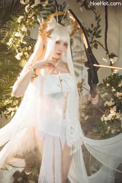 瓜希酱 - Platinum Shimmering Dew (Arknights) nude cosplay leaked 326030