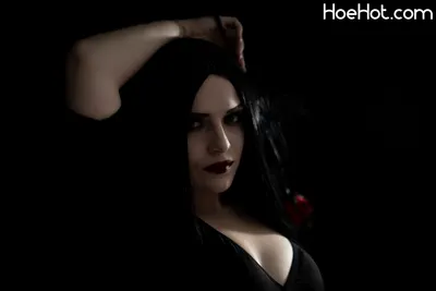 Shanny - Morticia nude cosplay leaked 252325