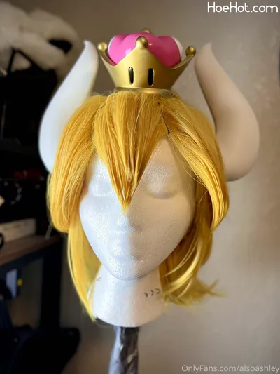 Ashley Barron - Bowsette nude cosplay leaked 227887