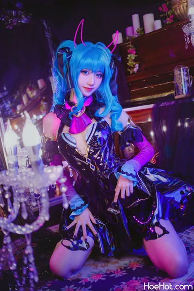 木绵绵OwO – 初音未来小恶魔 nude cosplay leaked 526769