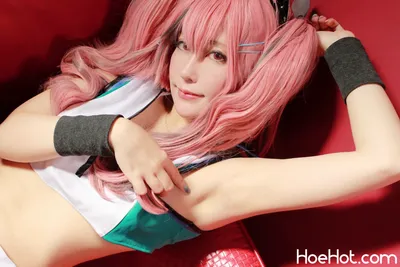 [Ringo Mitsuki] 淫乱ぴんく💖生着替えもあるよ！ドスケベすぎるアズレン！テニス🎾ブレマートン nude cosplay leaked 574770