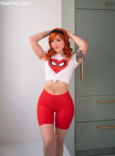 Luxlo - Mary Jane yoga nude cosplay leaked 200228