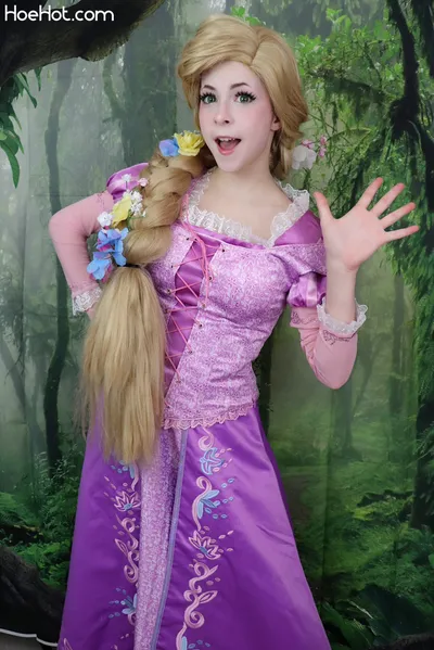 Melondoki - Rapunzel nude cosplay leaked 277806