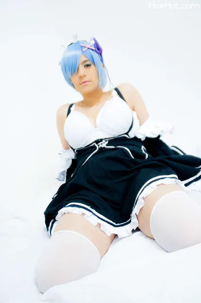 Laura Pyon - Rem nude cosplay leaked 481886