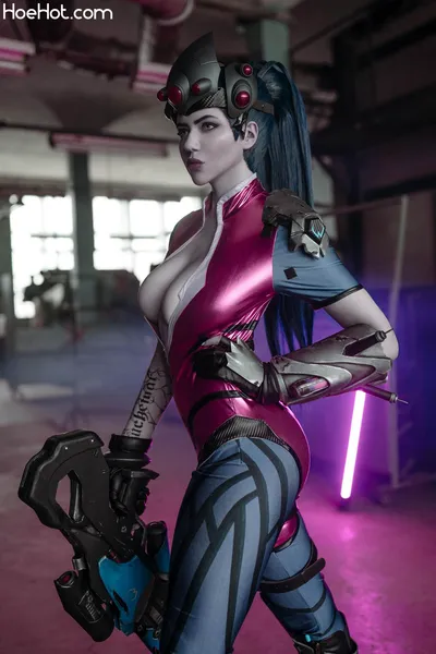 Alina Becker - Widowmaker x Tracer nude cosplay leaked 608994