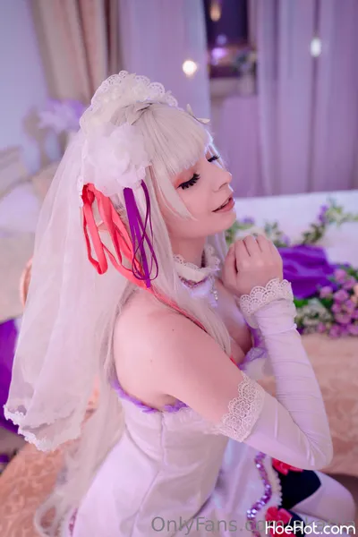 Akariia - Bride Emilia nude cosplay leaked 207623