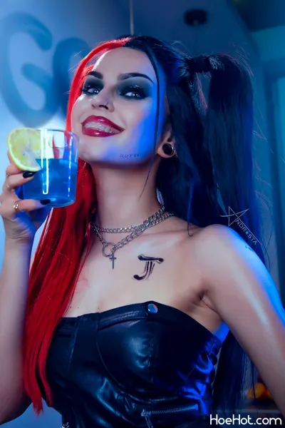 Andrasta - Harley Quinn Bad Girl in the Bar nude cosplay leaked 580864