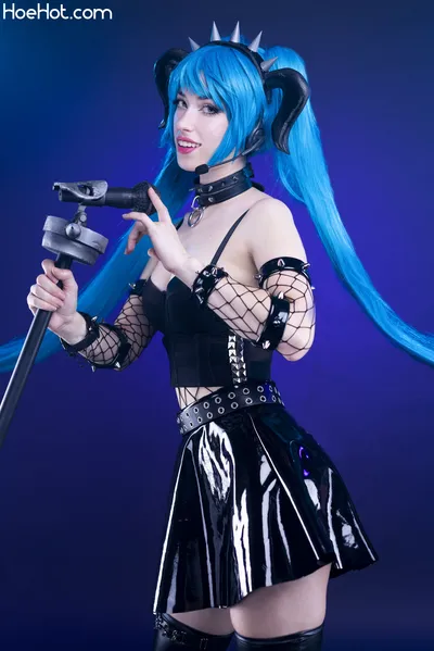 Morgan Le Foy - Punk Miku nude cosplay leaked 67822