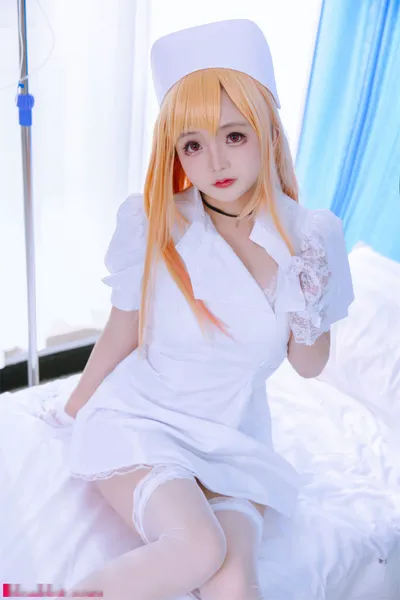 日奈娇 - 喜多川海梦护士 nude cosplay leaked 2332