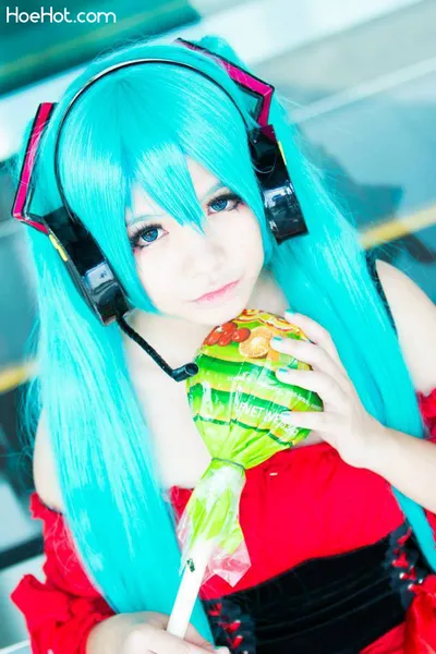 Light Cosplay - Hatsune Miku nude cosplay leaked 226830