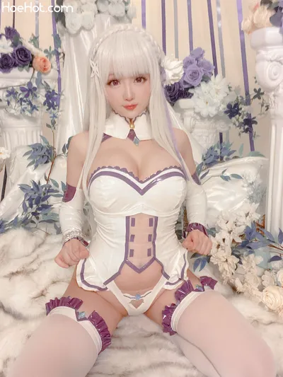 星之迟迟 - 爱蜜莉雅 nude cosplay leaked 567200