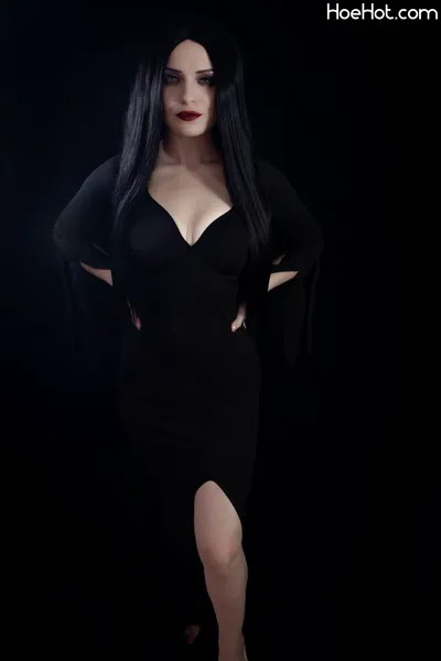 Shanny - Morticia nude cosplay leaked 252327