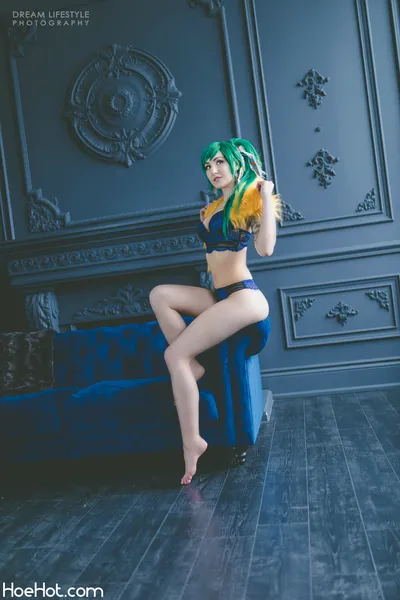 Luxlo - Brave Lyn nude cosplay leaked 203300