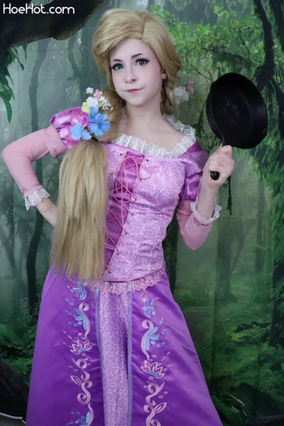 Melondoki - Rapunzel nude cosplay leaked 277808