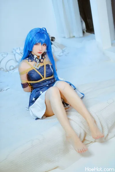 是三不是世w - Helena nude cosplay leaked 286374