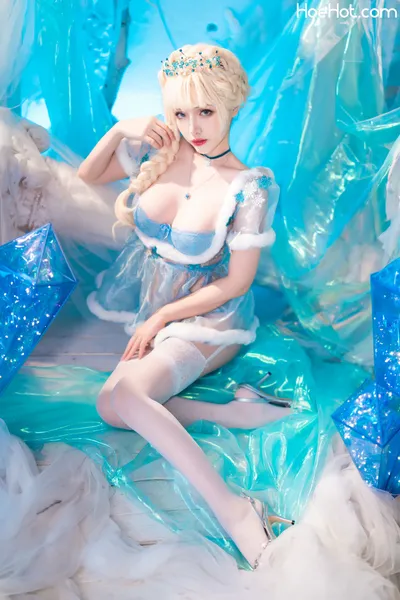 雯妹 冰雪 nude cosplay leaked 440846