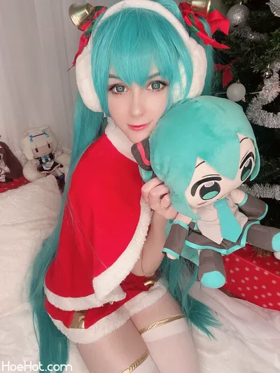 HirariAnn - Christmas Miku nude cosplay leaked 232113